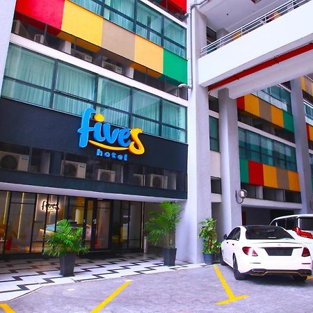 Fives Hotel Dnp Johor Bahru Exteriér fotografie