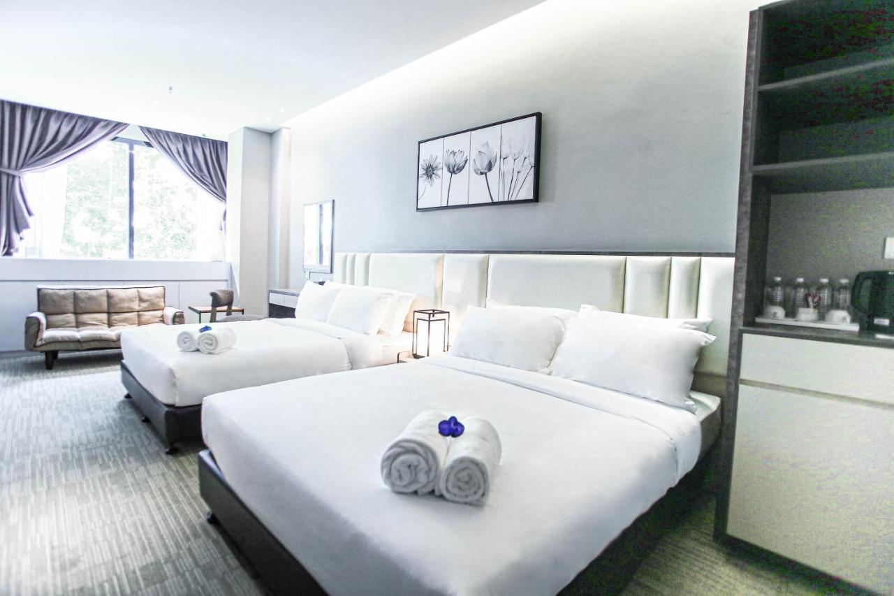 Fives Hotel Dnp Johor Bahru Exteriér fotografie