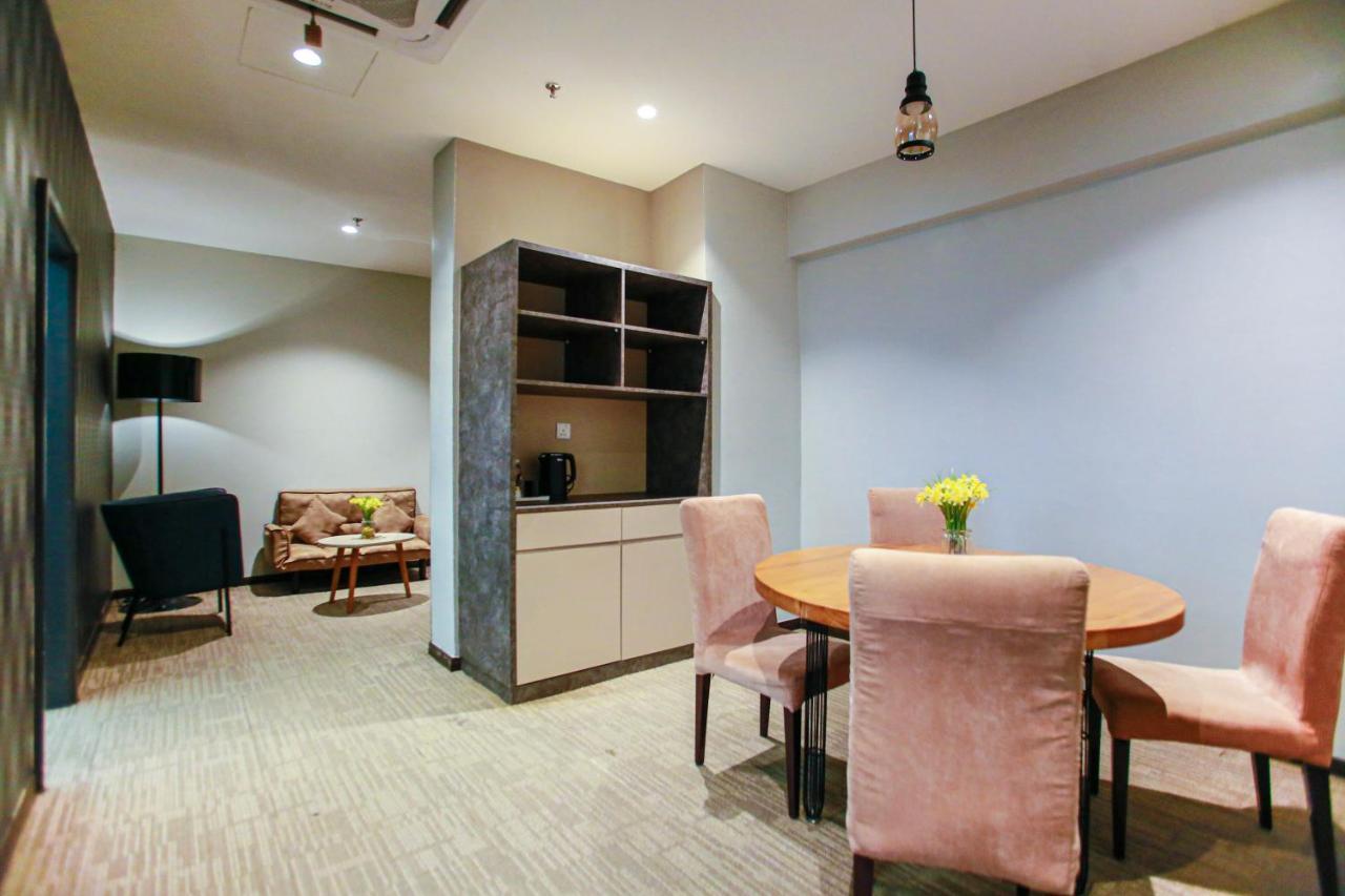 Fives Hotel Dnp Johor Bahru Exteriér fotografie