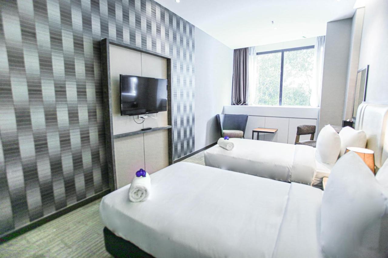 Fives Hotel Dnp Johor Bahru Exteriér fotografie